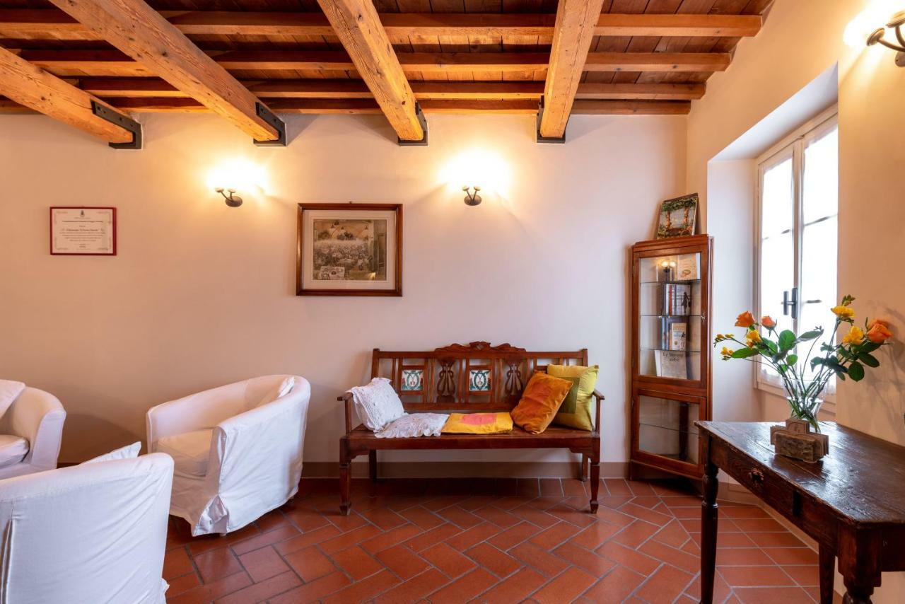 La Locanda Del Povero Diavolo Torriana Экстерьер фото