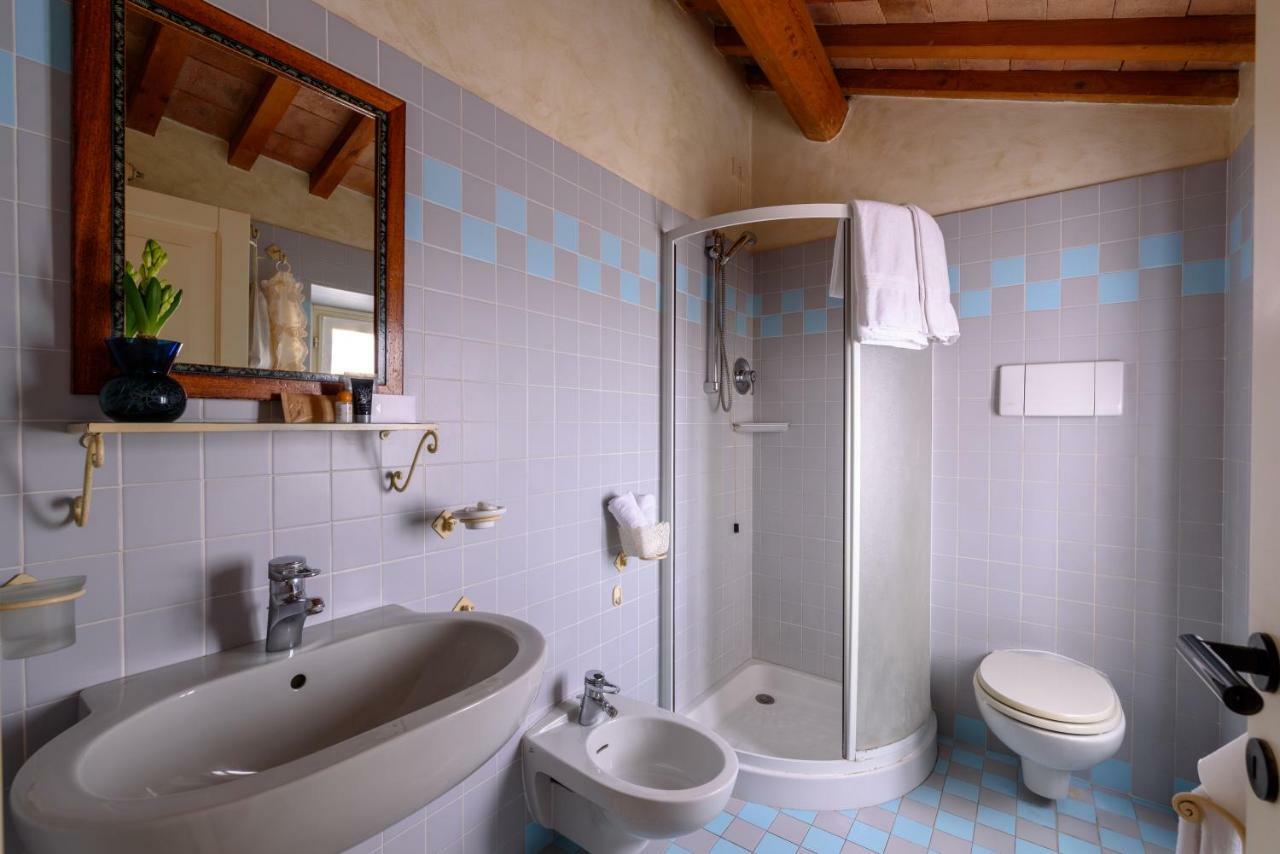 La Locanda Del Povero Diavolo Torriana Экстерьер фото